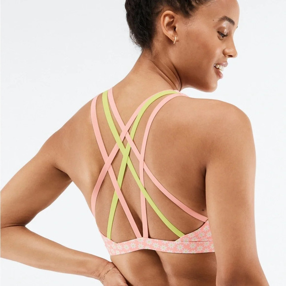 FABLETICS‎ Kessler Boost Medium Impact Sports Bra III in Porter Daisy Multi - Picture 2 of 9